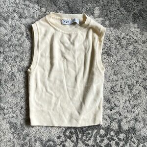 Zara yellow/ cream cropped sleeveless sweater